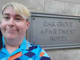 From Jim Lewison: Vintage brochure for The Oak Grove apartment hotel.