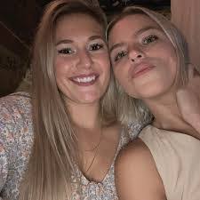 Jessica Bolduc's Instagram, Twitter & Facebook