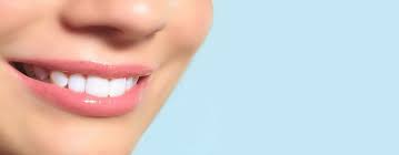 Selain itu, lip balm ini mengandung minyak almond yang melembabkan bibir secara intensif. Lip Balm Untuk Perawtan Bibir Hitam Ini Mampu Membuat Bibir Lebih Indah Nivea Nivea