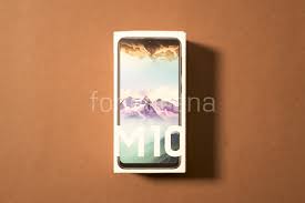 Samsung Galaxy M10 Unboxing and First ...