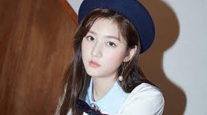 Nikita Mirzani Foto Telanjang di Majalah Playboy