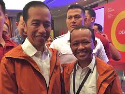 Bahlil lahadalia memberikan keterangan usai dilantik presiden jokowi sebagai menteri investasi merangkap kepala badan koordinasi penanaman modal (bkpm) di istana negara, jakarta, pada rabu (28/4/2021). Kepala Bkpm Bahlil Lahadalia Di Mata Masyarakat