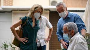 No es fácil cerrar, así como así, 40 años de matrimonio, sobre todo para antonio que sigue sin entender los motivos de mercedes. El Viaje A 2020 De Cuentame Covid Vejez Y Nuevos Actores