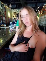 Exhibitionist wife from Tumblr – Exhibitionist Strangers
