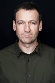 Dozierende und Mitarbeitende der F+F