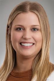 Natalie Hinton's Instagram, Twitter & Facebook