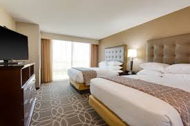 This company operates some brands such as drury inn and drury plaza hotel. Drury Inn Suites