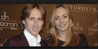 Nacho wife maria cortes milan october (20) september (39) august (1) january (103) 2013 (9) december (9) Luka Modric And Vanja Bosnic Famousfix Com