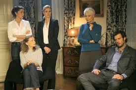 Frédérique tirmont est une actrice française née le 12 août 1950.active dans le doublage, elle est notamment la voix française de emma thompson et meryl streep, ainsi qu'une des voix récurrentes de susan sarandon, glenn close, sigourney weaver, julie andrews et julia roberts Bild Zu Frederique Tirmont Bild Catherine Demaiffe Claire Borotra Frederique Tirmont Lannick Gautry Lea Bosco Filmstarts De