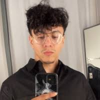 1600+ perfiles de «Dave Ponce»