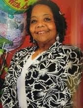 Hattie Lowe's Instagram, Twitter & Facebook