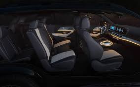 When the time comes to remove the hair you can use that same static electricity that you used to play around with to remove dog hair from your car. How To Get Dog Hair Out Of Your Car Chandler