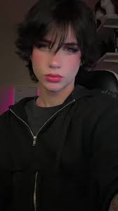 Felt cute might delete 😋