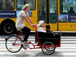 Three Generations Urban Transport In Copenhagen Creditmissing Mit Bildern Copenhagen Bike Lastenfahrrad