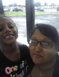 Elida Alonzo's Instagram, Twitter & Facebook