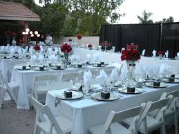 I Like The Table Set Up Backyard Wedding Reception Decorations Wedding Backyard Reception Elegant Backyard Wedding