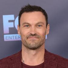 While chatting with et via zoom on monday, in support of their new search4smiles campaign, the couple got. Brian Austin Green Popsugar Celebrity