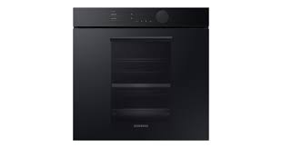 Video samsung built in kitchen appliances infinite line tv commercial 2020 discover the beautifully functional samsung built in infinite line this bold new built in collection completely reimagines your space. Samsung Induction Hob Infinite Line Hobs Samsung Uk