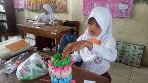 Jelaskan secara singkat tugas pokok saudara sebagai seorang guru! Contoh Soal Siswa Berprestasi Sd Tingkat Kecamatan Barisan Contoh