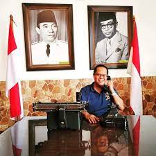 Ketua mgmp matematika smp, yuliastuti emil menyampaikan untuk pembuatan lk tersebut perlu adanya fungsi dan tujuan yang ingin dicapai bagi kemajuan pendidikan siswa dalam mencerna mata pelajaran sehingga proses pembelajaran berlangsung dengan baik. Mgmp Matematika Smp Dki Jakarta Posts Facebook