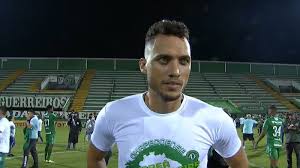 The 2020 campeonato brasileiro série b was a football competition held in brazil, equivalent to the second division. Sportbuzz Chapecoense Neto Dedica Titulo Da Serie B As Familias Das Vitimas Na Tragedia Aerea De 2016