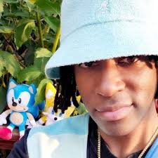 Lab Rat in Grossology was my first pro role and I miss the show dearly. I'd  only been pursuing VO for 14 months prior to it. I learned so much