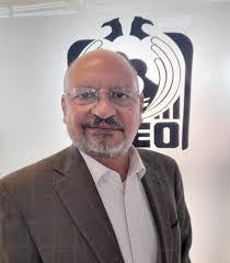 Arturo Salcedo's Instagram, Twitter & Facebook