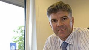 VOR-topp trekker seg