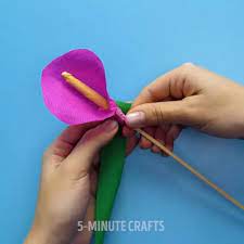 5 Minute Crafts On Instagram Pretty Paper Flowers 5minutecrafts Video Diy Crafts Flowers Paper Follow Us On Tw 5 Minute Crafts Crafts Paper Flowers