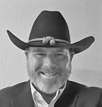 Earl Tingle's Instagram, Twitter & Facebook