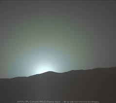 Perseverance used stronger parachutes and a more precise navigation system. Nasa S Mars Curiosity Rover Watched The Sun Set And It Will Take Your Breath Away