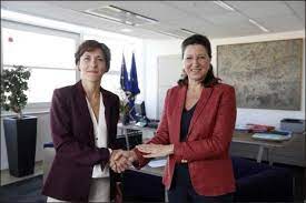 Maybe you would like to learn more about one of these? Remaniement Buzyn Confortee A La Sante Avec Une Secretaire D Etat Pour L Epauler Le Quotidien Du Medecin