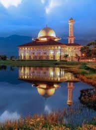 Quran pdf in all languages. Darul Quran Mosque Selangor Malaysia Selangor Taj Mahal Quran