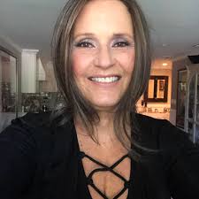 Liz's Luxury Listings