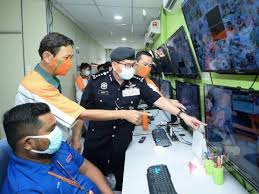 Harap korang enjoy video ni! Cctv Pengecaman Wajah Bantu Kesan Penjenayah
