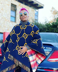 Jun 11, 2021 · sars has seized and destroyed illegal goods worth hundreds of millions of rands in a bid to stamp out illicit trade. See How Much Somizi Makes A Month Mzansi Leaks