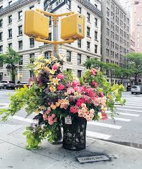 Maybe you would like to learn more about one of these? Lewis Miller Not Your Grandmother S Florist Design Phaidon