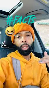 Comedian Darren Fleet