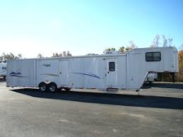 Maybe you would like to learn more about one of these? Used Rv Parts 2004 Race Car Hauler With Living Quarters 44ft Inclosed Gooseneck Trailer Rvs Campers Motorhomes Sales Rentals Cargo Car Toy Hauler For Sale
