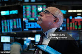 172 Peter Tuchman Photos & High Res Pictures