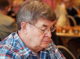 DSEM in Berlin: Was spielt man eigentlich auf 1. ... g5?