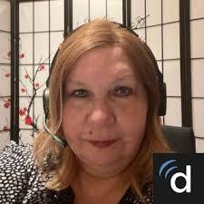 Sandra Newberry's Instagram, Twitter & Facebook