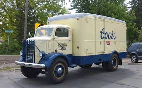 Coors Banquet Beer Delivery Beer Truck Trucks Mack Trucks