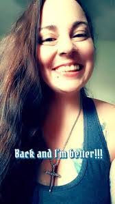 Renee Helms's Instagram, Twitter & Facebook