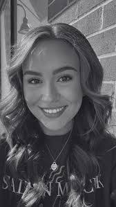 Kristin Shipley's Instagram, Twitter & Facebook