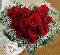 A Lovely Hand Bouquet Has Always Been The Perfect Way To Send Your Sick Friends And Closed Relatives Get Well Soon Messa Red Rose Bouquet Rose Bridal Bouquet