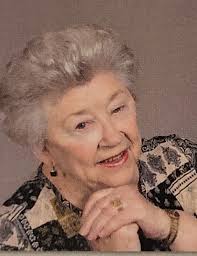 Gayle Paxton's Instagram, Twitter & Facebook