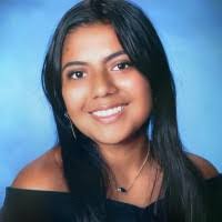 Isabelle Estes's Instagram, Twitter & Facebook