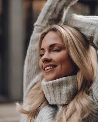 For noen uker siden hadde jeg gleden av å bli tatt bilder av dyktige  @aile.boo 📷 Hadde jo daglige fotoshoots i stua da jeg var 14 år, men nå  tar jeg nesten