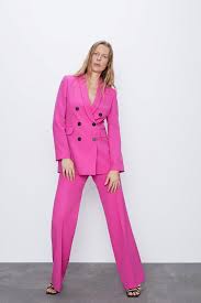 That's how institchu was born and today the sydney duo continue to bring affordable suits to australia (and now the world). Women S Suits Online 5 Best Websites Buy A Suit For Women Marie Claire Australia